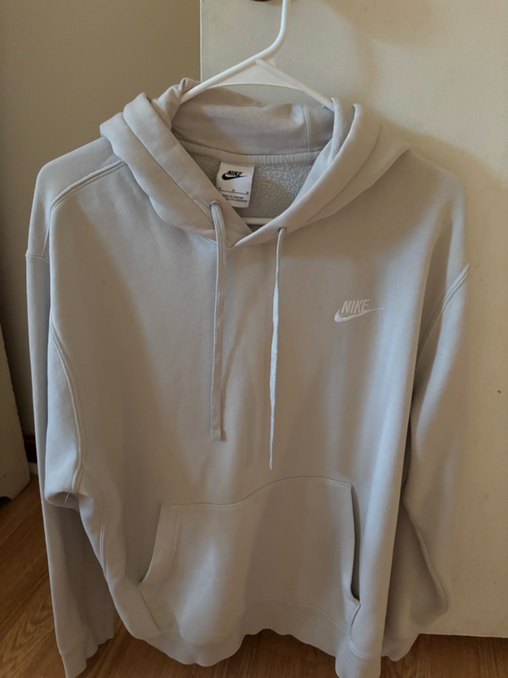 Nike Women’s Pale Green Pullover Hoodie